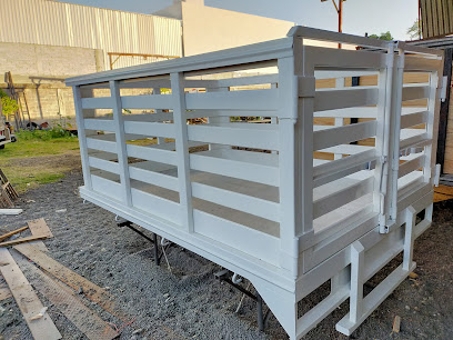 Maderas Finas de Jalisco en Colima