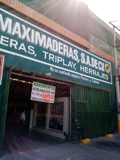 Maximaderas Javier Mina en Guadalajara