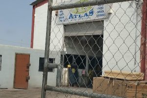 Atlas Mundo de Madera (Av Azabache) en Mexicali