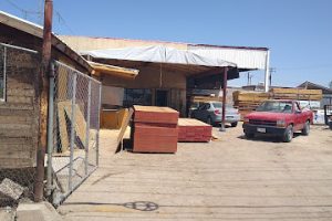 Maderería y Ferretería Orvi en Mexicali