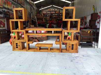 Muebles Rusticos Puerta del Sur (Blvd. Ángel Albino Corzo) en Tuxtla Gutiérrez