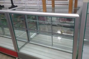 Muebles Para Comercio Hermanos Flores en Chetumal