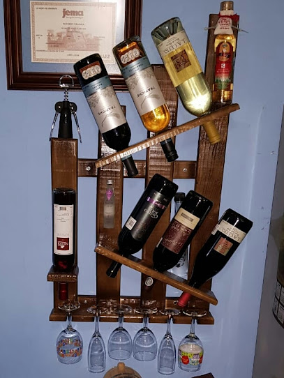 Tintinillo Props y Detalles Madera en Zamora