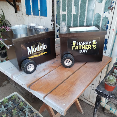 Victoria's Woodshop en Tepic