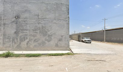 Bodega e y M en Apodaca