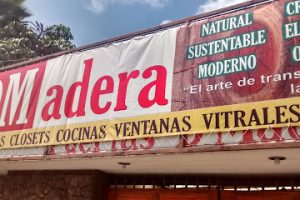 Puertas Dmadera en Oaxaca de Juárez