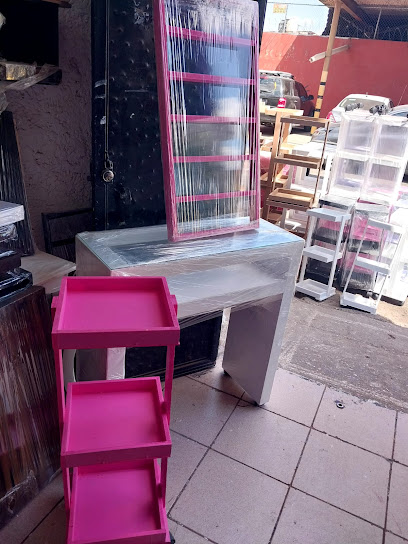 Candy Bar (Salazar) Esquineros y Repisas y Más en Tonalá