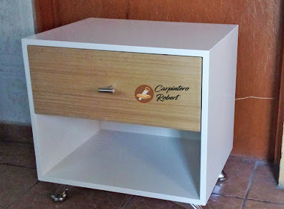 Carpintero Robert en Cuautla